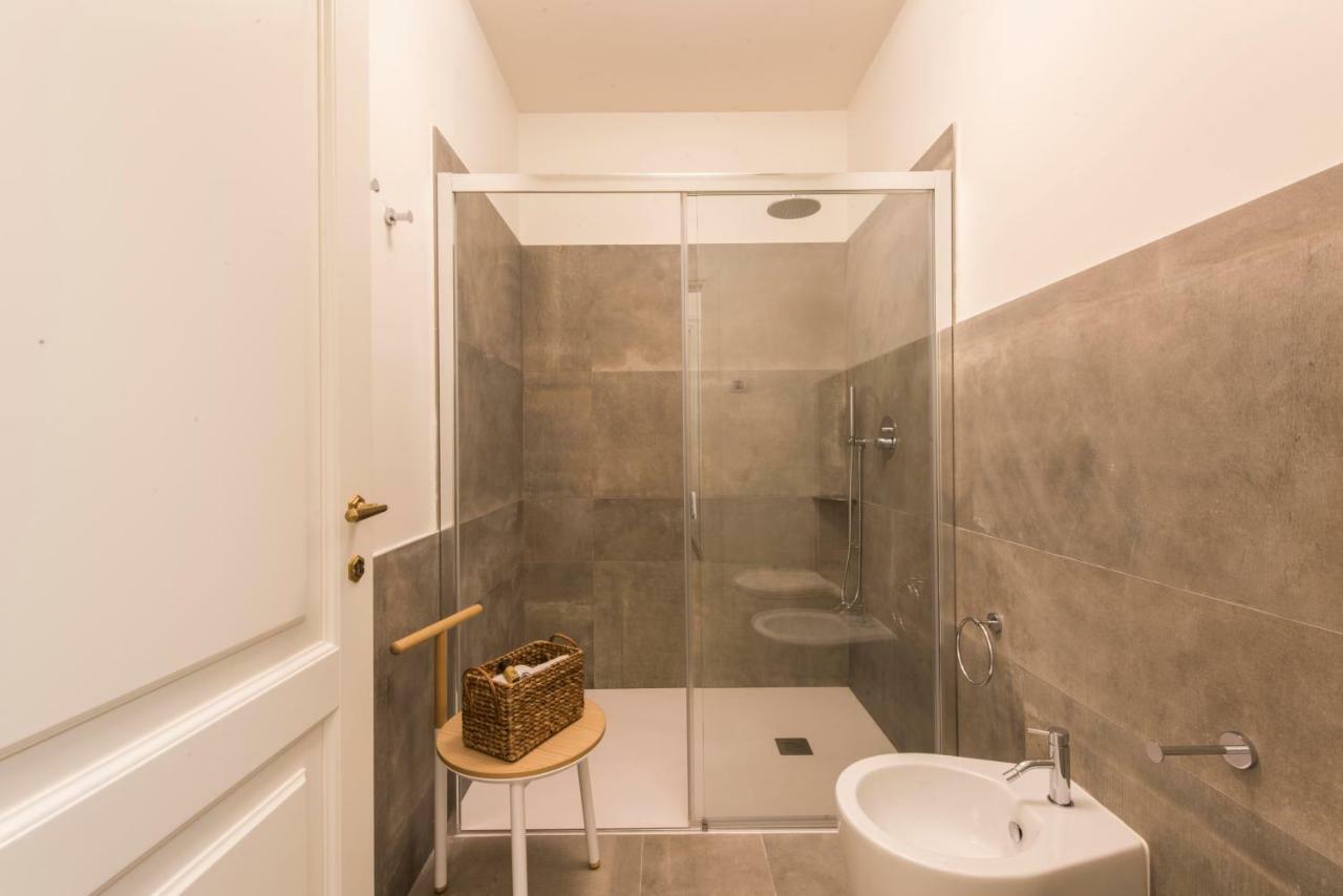 - Duomo Contemporary Apartamento *
